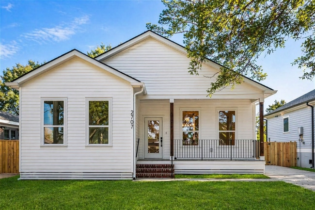 property at 2707 Jackson Blvd