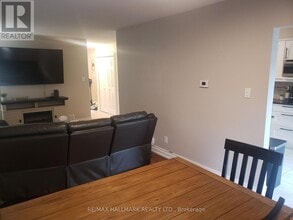 551 Dorchester Dr in Oshawa, ON - Building Photo - Building Photo