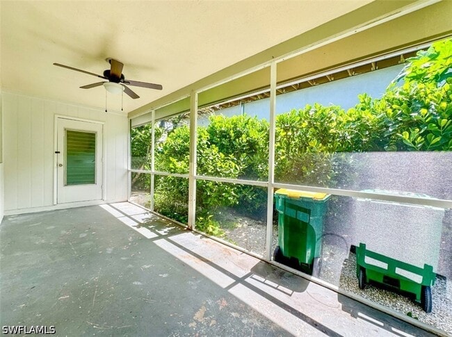 746 109th Ave N in Naples, FL - Building Photo - Building Photo