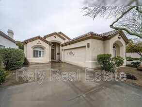 4605 N Clear Creek Dr in Litchfield Park, AZ - Building Photo - Building Photo