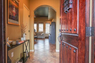 557 Tierra Bella Dr in Alamogordo, NM - Building Photo - Building Photo