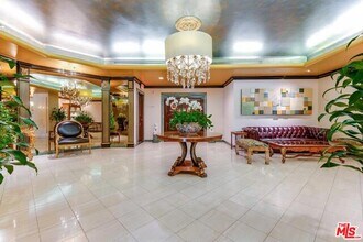 10351 Wilshire Blvd-Unit -203 in Los Angeles, CA - Building Photo - Building Photo