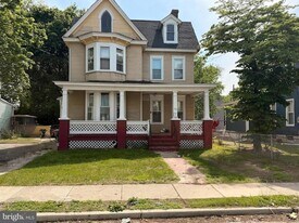 88 W Pitman St in Penns Grove, NJ - Building Photo