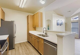 14211 East 1st Drive, Unit 307 in Aurora, CO - Building Photo - Building Photo