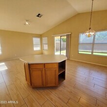 4739 E Desert Wind Dr. in Phoenix, AZ - Building Photo - Building Photo