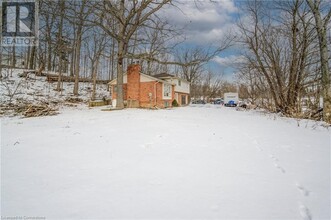 720 Fiddlers Green Rd in Ancaster, ON - Building Photo - Building Photo