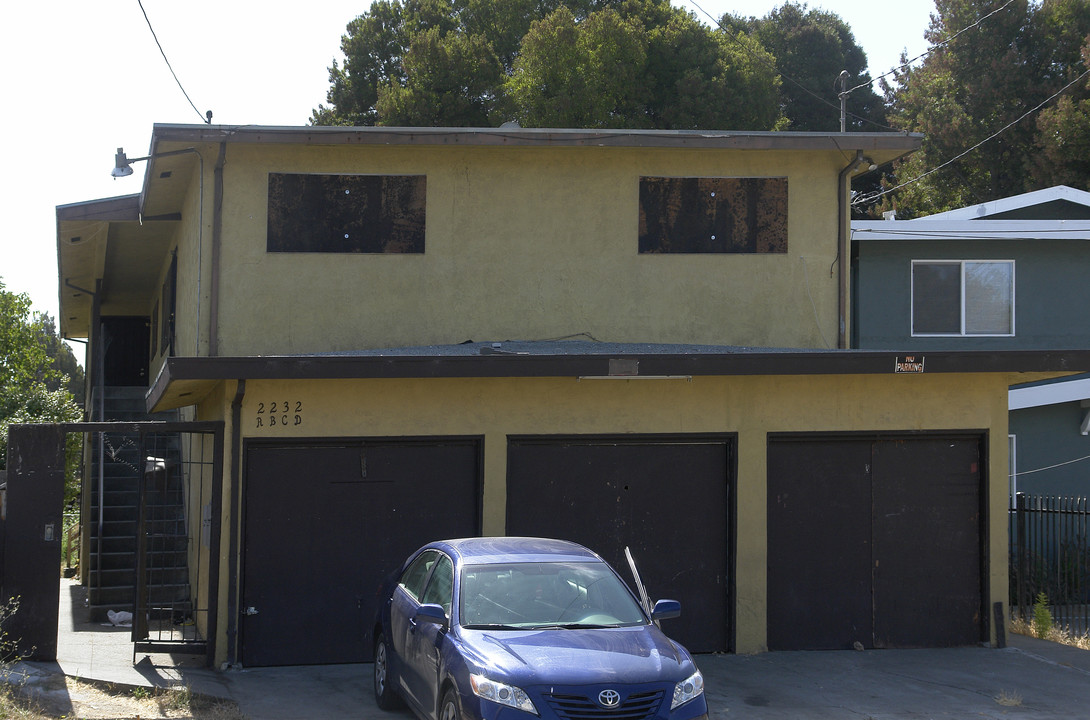 2232 83rd Ave in Oakland, CA - Building Photo