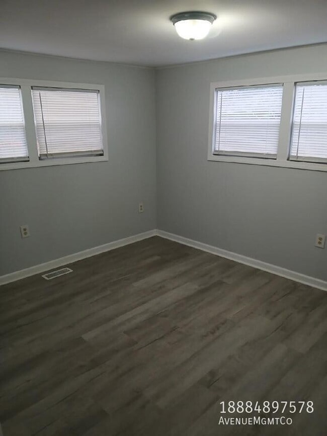 715 23rd St NW in Hickory, NC - Building Photo - Building Photo