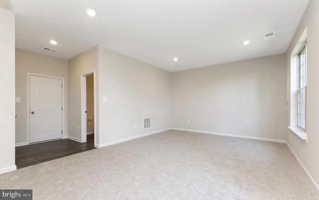 1806 Mocking Jay Ter NE