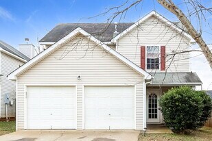 2009 Rolling Meadows Rd in Villa Rica, GA - Building Photo