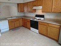 1014 Pinecrest Dr photo'