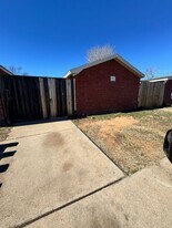 6130 Avenue P in Lubbock, TX - Building Photo