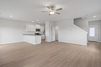 1031 Peaceful Fawn Dr in Elgin, SC - Building Photo - Building Photo