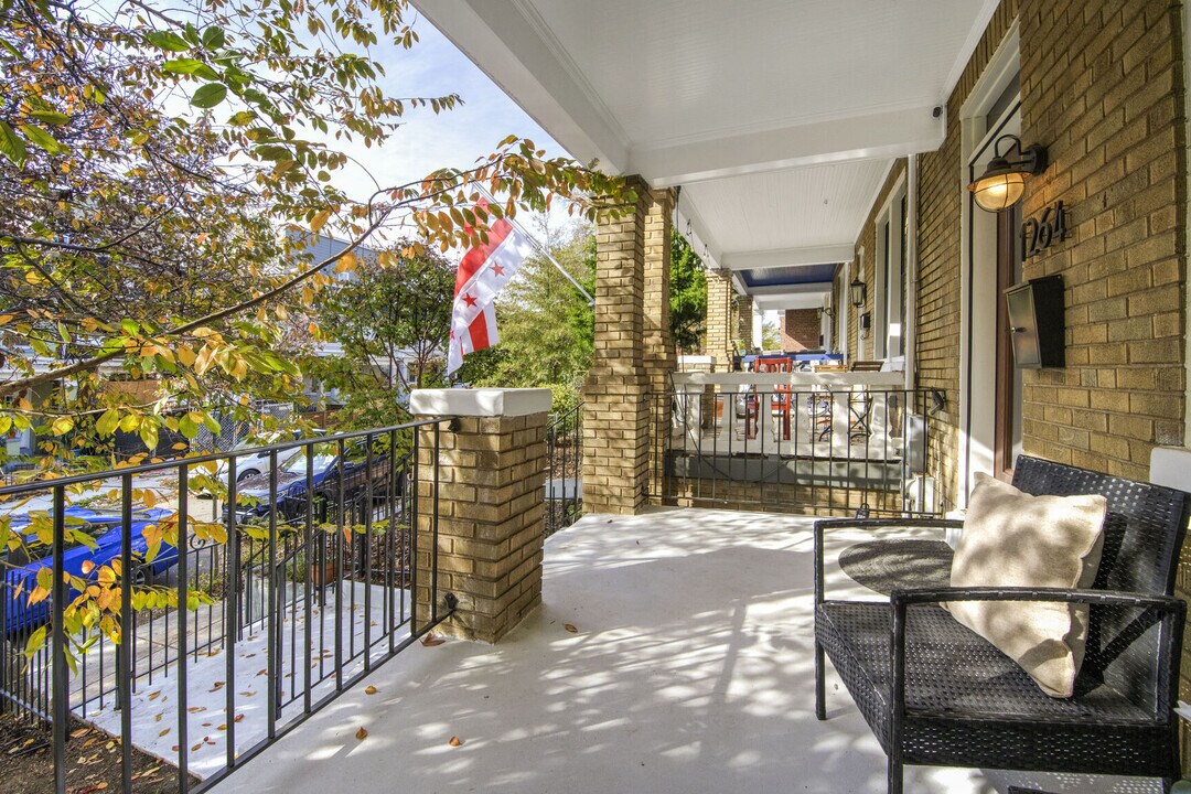 1264 Owen Pl NE in Washington, DC - Building Photo