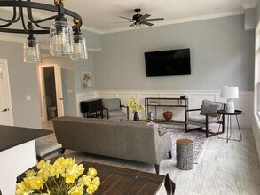 1590 Higbee Mill Rd in Lexington, KY - Building Photo - Building Photo