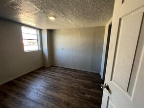312 N Caddo St in Weatherford, OK - Building Photo - Building Photo