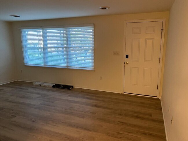 19322 Garretts Mill Rd in Knoxville, MD - Building Photo - Building Photo