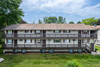 Barberview Apartments in Barberton, OH - Building Photo - Building Photo