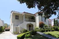 141 N Clark Dr in Beverly Hills, CA - Building Photo - Building Photo