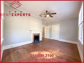 206 5th St in Chickasaw, AL - Building Photo - Building Photo