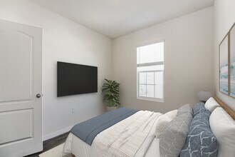 43 N Center St in Ormond Beach, FL - Building Photo - Building Photo