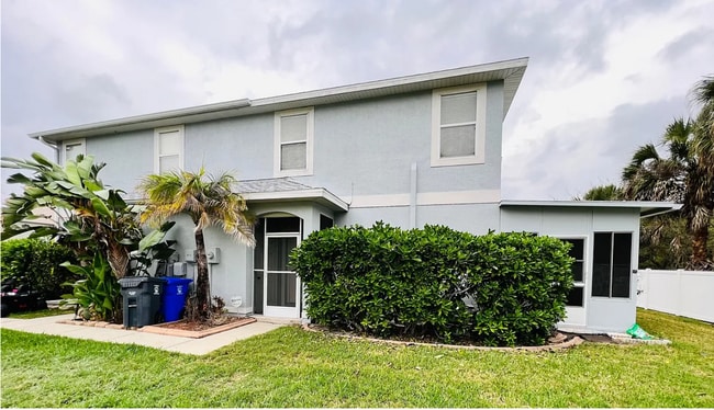 71 Emerald Bay Dr