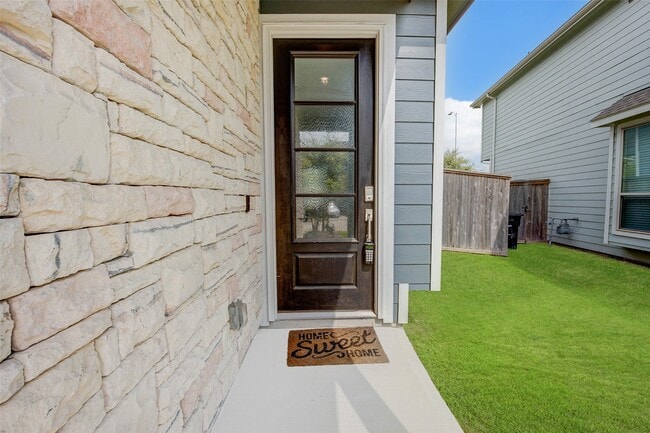 property at 207 Club Crest Ln