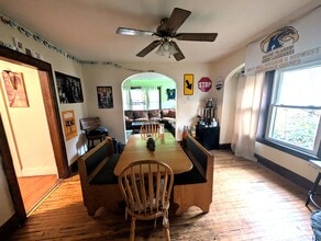 624 Vine St in Kent, OH - Building Photo - Building Photo