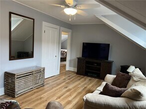 13 Newport Ave in Newport, RI - Building Photo - Building Photo