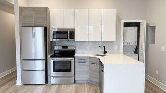 4262 Parkside Ave, Unit 5 in Philadelphia, PA - Building Photo