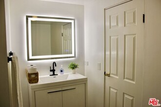 1265 Bienveneda Ave in Los Angeles, CA - Building Photo - Building Photo