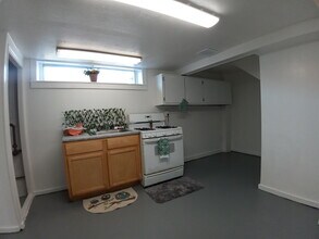 915 1st St in Baltimore, MD - Building Photo - Building Photo
