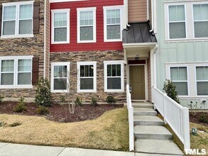 343 Great Northern Sta in Apex, NC - Building Photo - Building Photo