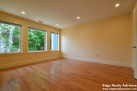 11 Nonantum St, Unit 1 in Newton, MA - Building Photo - Building Photo