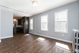 157 Spring St in Medford, MA - Building Photo - Building Photo