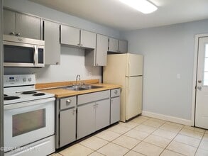 1325 Solar Cir in Orange Park, FL - Building Photo - Building Photo