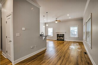239 Carlyle Park Dr in Atlanta, GA - Building Photo - Building Photo