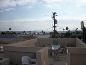 1939 Felspar St in San Diego, CA - Building Photo - Building Photo