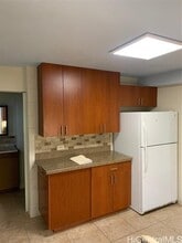 3840 Anuhea St in Honolulu, HI - Building Photo - Building Photo