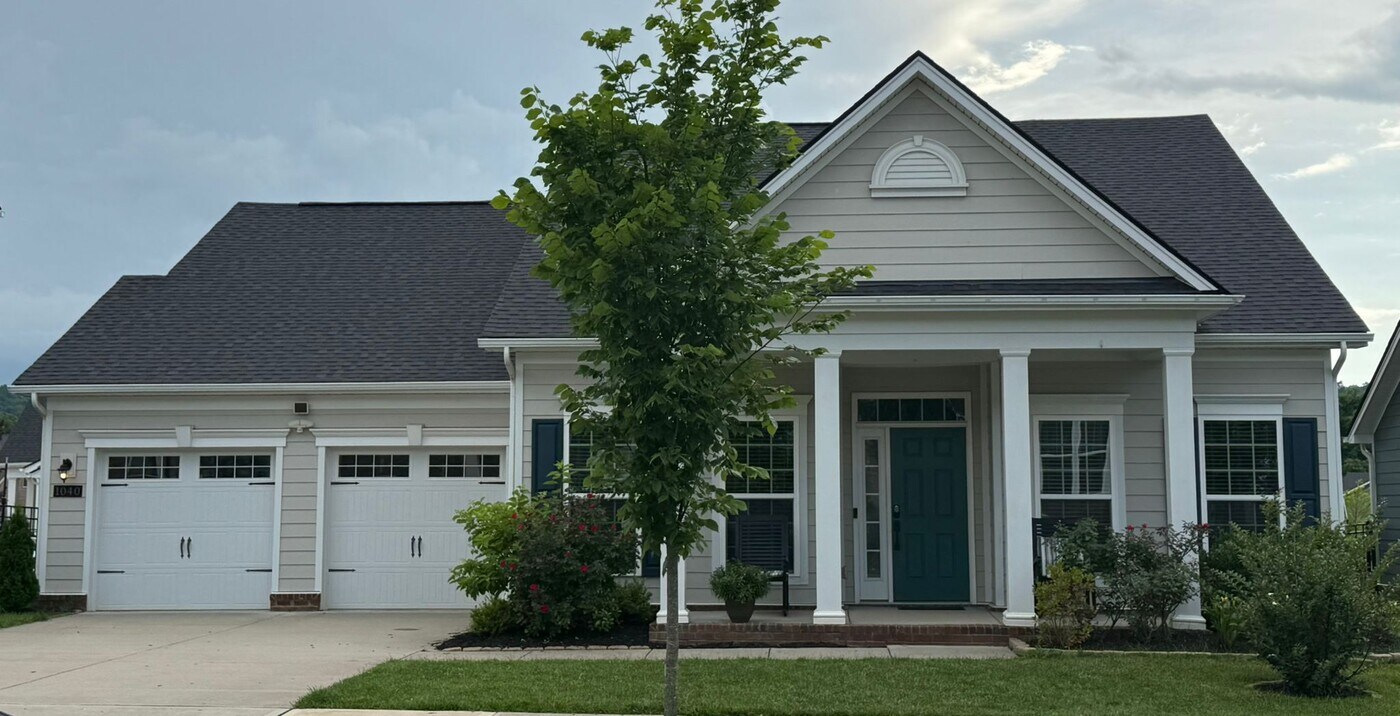 1040 Oglethorpe Dr in Franklin, TN - Building Photo