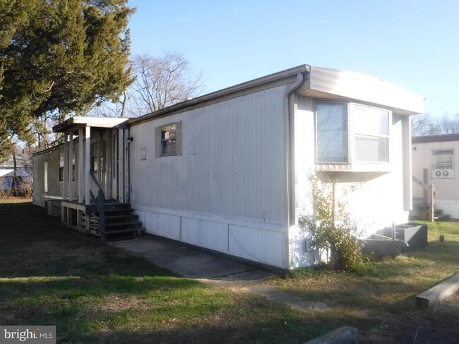 53 Shamrock Ave in Dover, DE - Building Photo - Building Photo