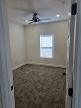 310 Ohio Dr in Bakersfield, CA - Building Photo - Building Photo