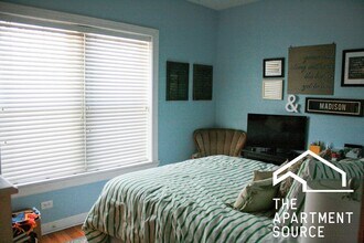 4700 N Winchester Ave, Unit 2 in Chicago, IL - Foto de edificio - Building Photo