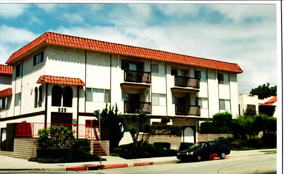 939 Cabrillo Ave in San Pedro, CA - Building Photo