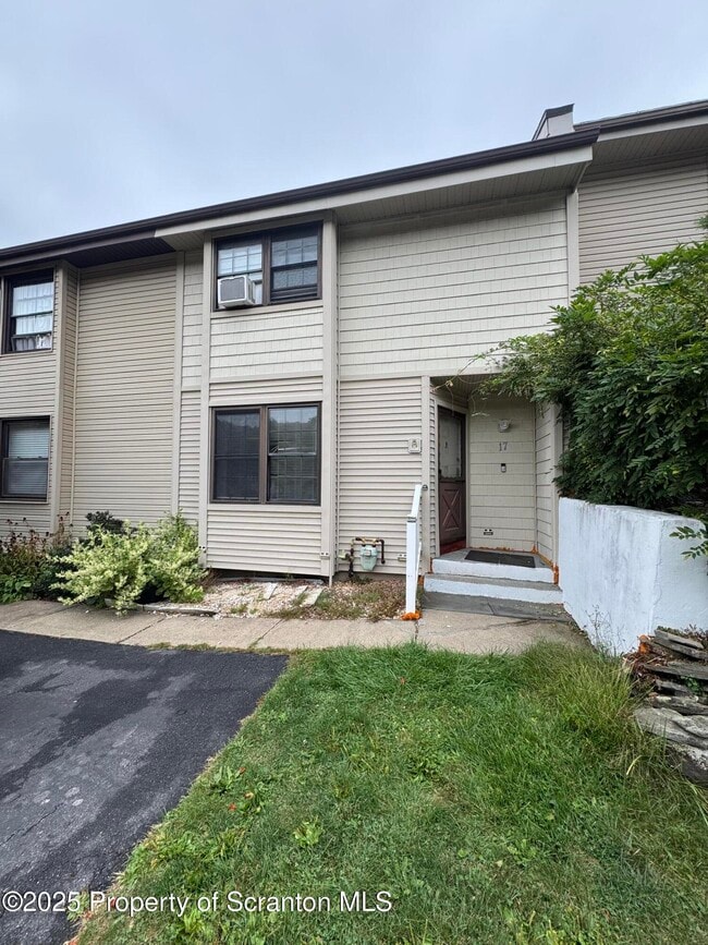 property at 17 Hunts Ct