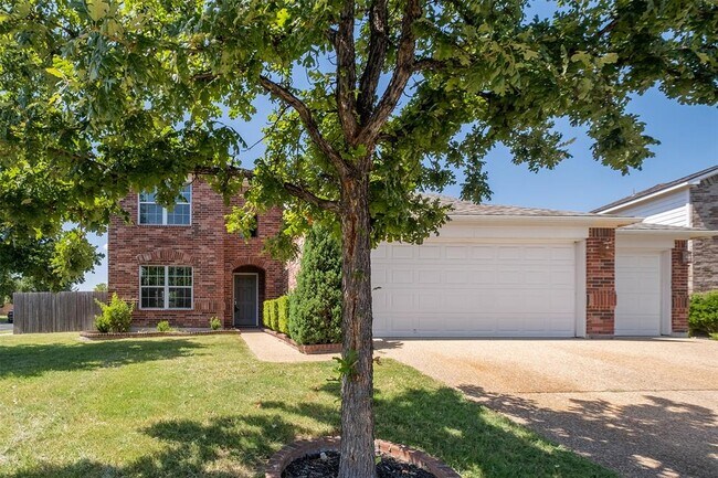 property at 620 Kingfisher Ln