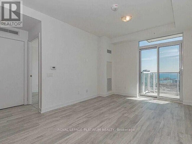 property at 251-2251 Manitoba St