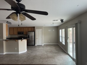 2312 Cockatiel Dr in North Las Vegas, NV - Building Photo - Building Photo