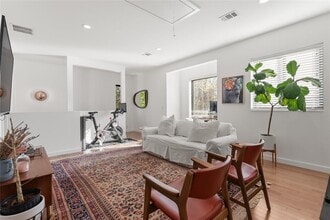 2936 E 14th St in Austin, TX - Building Photo - Building Photo