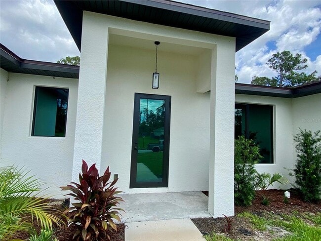 3616 Bellefonte Ave in North Port, FL - Foto de edificio - Building Photo